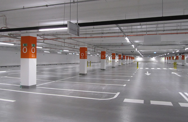 Poland%E2%80%99s-Biggest-Shopping-Centre-Installs-Deckshield-Car-Park-Decking2.jpg